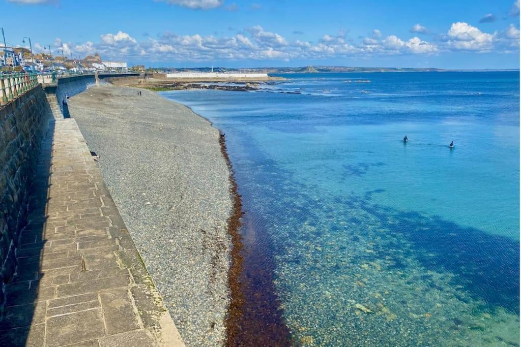 Bright 2 Bedroom Apartment Near Seafront Central Penzance Esterno foto